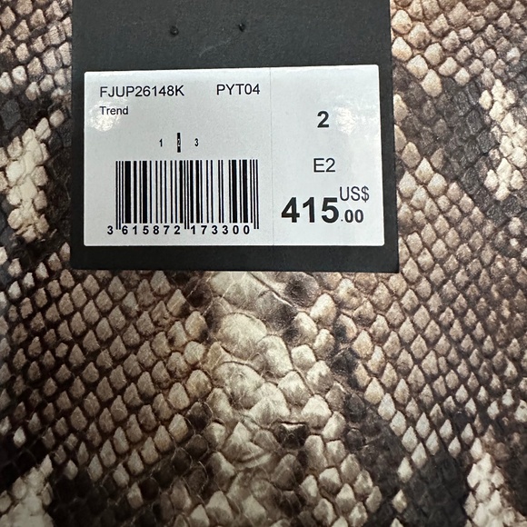 🖤NWT The Kooples Python Embossed 100% Calfskin Leather Mini Skirt | $415 RETAIL - Picture 7 of 9